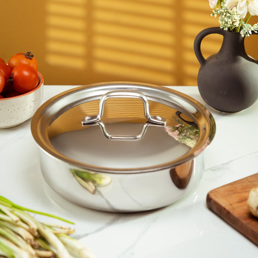 JAGGERY Triply Stainless Steel Shallow Tope with SS Lid | Induction & Gas Compatible Patila | Cook and Serve | Triply Saucepot/Fry Pan | Heavy Duty Stainless Steel Cookware
