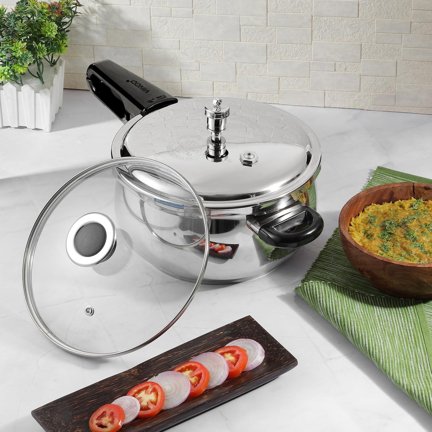 Vinod Splendid Plus Stainless Steel Outer Lid Pressure Cooker 3.5 Litre | Handi Cooker with SAS Bottom & Extra Glass Lid | Induction & Gas Compatible | ISI & CE Certified | 2 Year Warranty